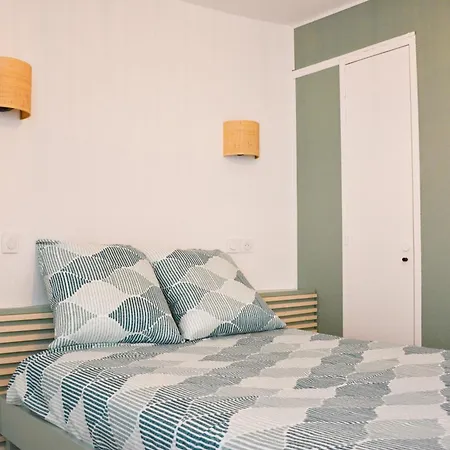 Beautiful House With Garden And Sauna In Barcares بيت للعطل